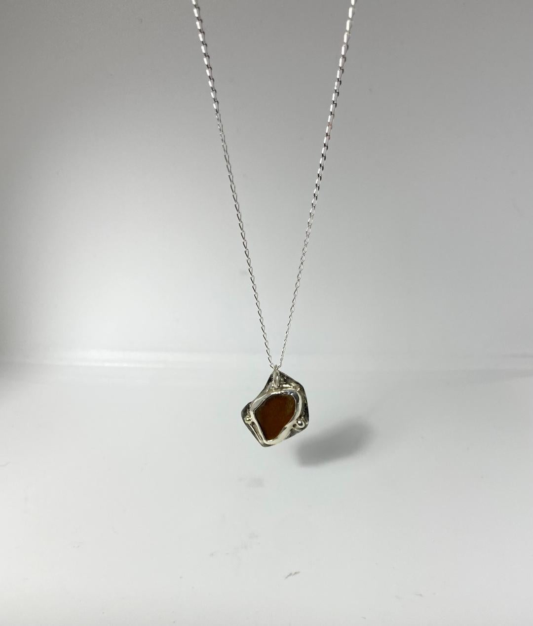 AmberSeaGlassSilverPendant1