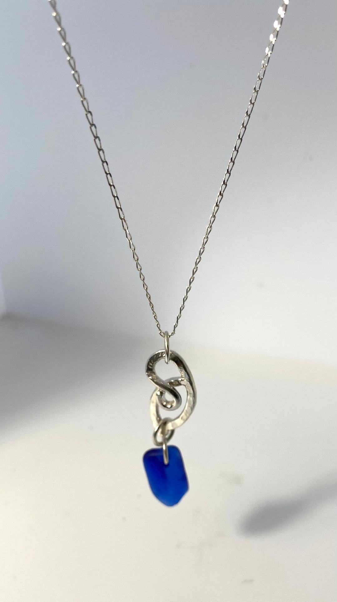 CobaltBlueSeaGlassandSterlingSilverNecklaceinNatureDesign-Coastal Shore Designs - Norfolk3