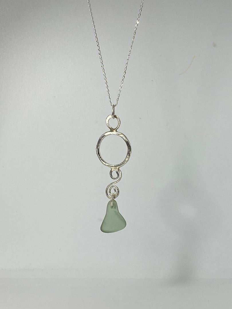 SeaFoamSeaGlassSterlingSilverNecklace-CoastalShoreDesigns-Norfolk.2